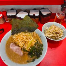 ネギラーメン　900円