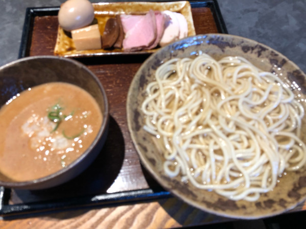「釜揚げ特製つけ麺」@遷の写真