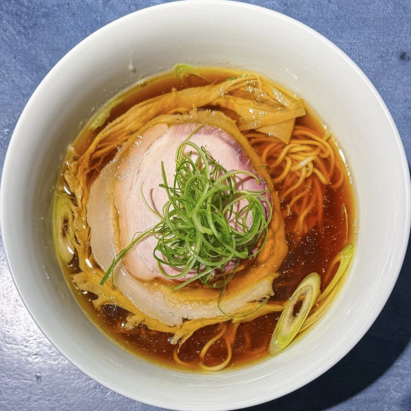 「醤油RAMEN」@うずとかみなりの写真