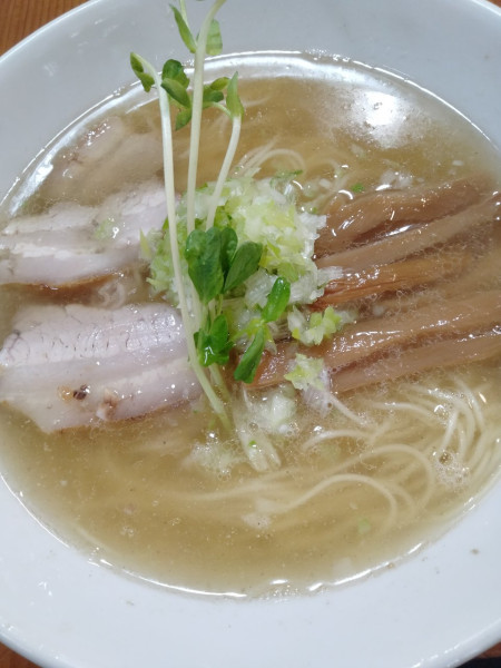 「塩らーめん」@ShiNaChiKu亭の写真