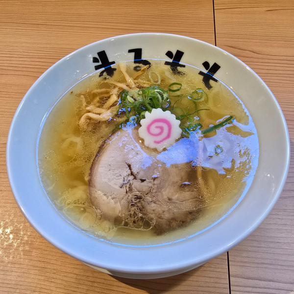 「中華そば 麺少なめ」@手揉み中華そば まるももの写真