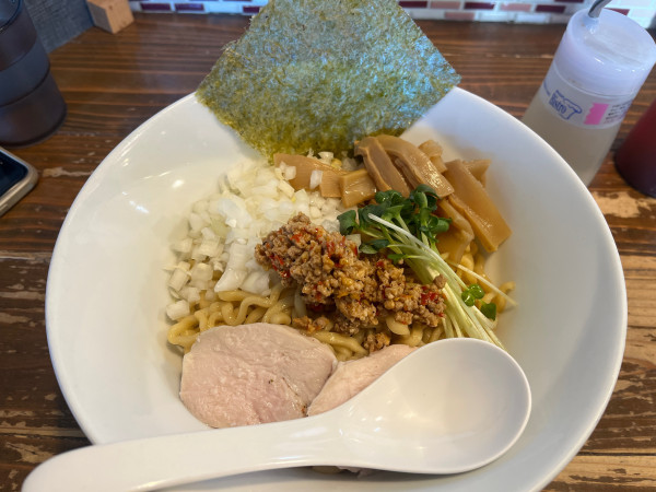 「油そば大盛1000円」@煮干しそば 虎空の写真