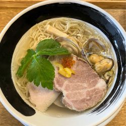 浅利とムール貝の汐そば1000円