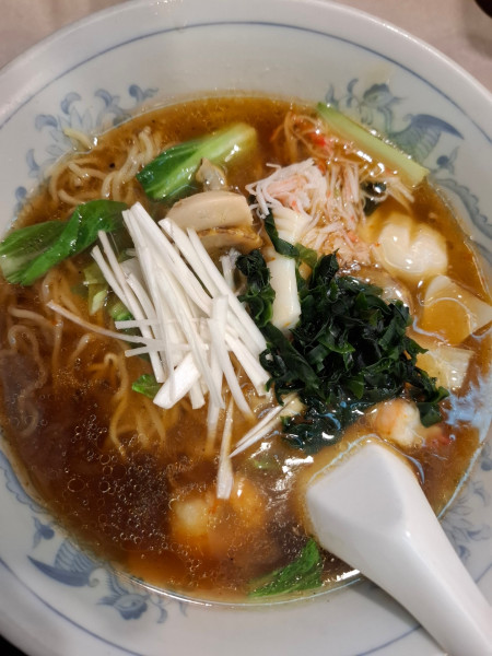 「海鮮とろみラーメン８５０円」@鳳華飯店 笹下本店の写真