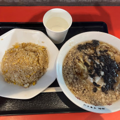 ラーチャン家 バスセンター店の写真