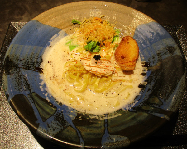 「蟹の白湯ラーメン　980円」@時は蟹なり 築地店の写真