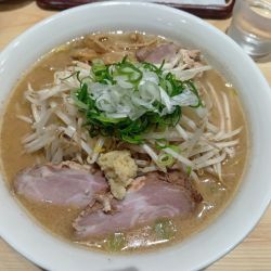 味噌らーめん大盛　もやし　ちょこっとライス