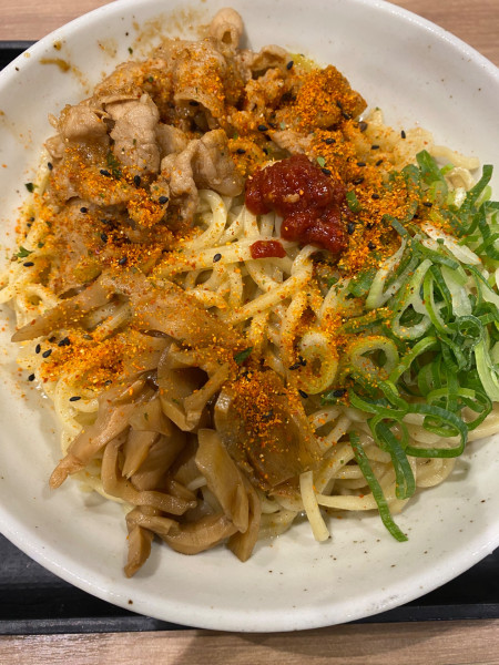 「すたみな油そば」@伝説のすた丼屋 堀之内店の写真