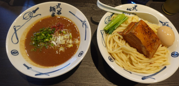 「武蔵濃厚つけ麺・大盛（1,500円）」@弐弟 麺屋武蔵 岸本翔太の写真