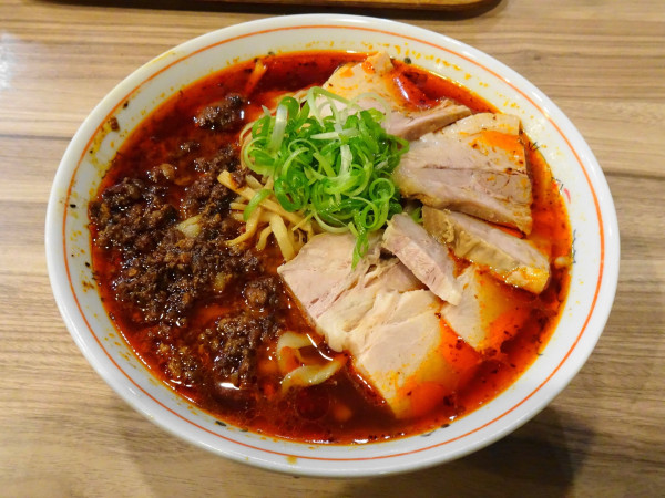 「焼豚辣醬麺（1,500円）」@くじら食堂 nonowa東小金井店の写真