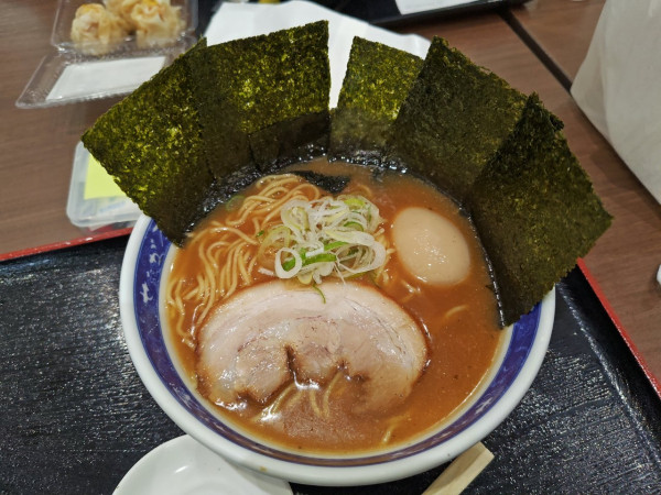 「のり玉らーめん  ﾒﾝﾏ抜き」@せたが屋 pasar蓮田店の写真