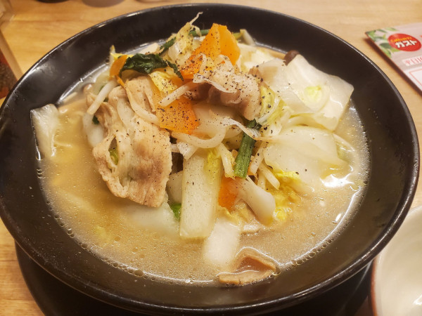 「1日分の野菜が摂れる！低糖質麺のタンメン」@ガスト みなとみらい店の写真