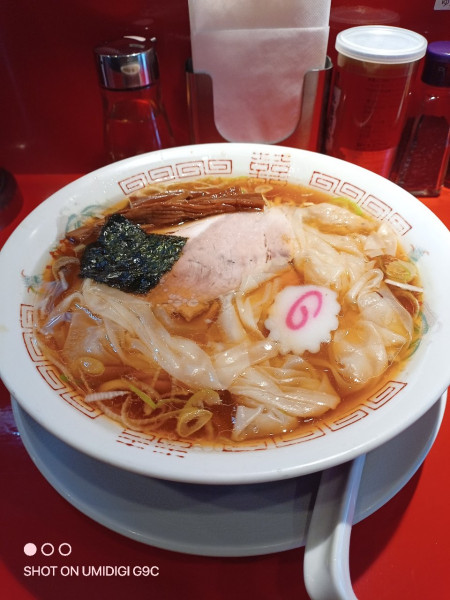 「ワンタン麺」@マルフル食堂 市役所通り店の写真