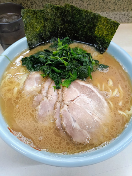 「ラーメンチャーシュー増し」@横浜ラーメン 町田家 町田本店の写真