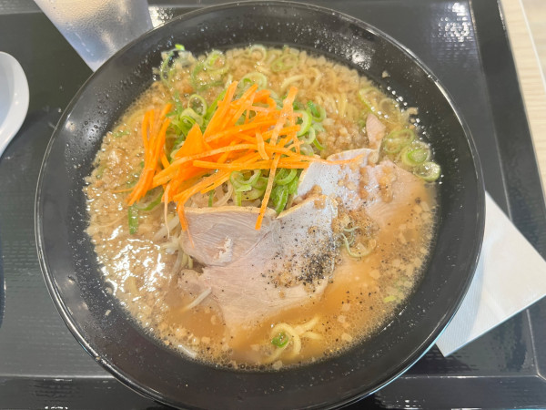 「にんにく背脂らーめん」@らーめん 古潭 イオンモール鶴見緑地店の写真