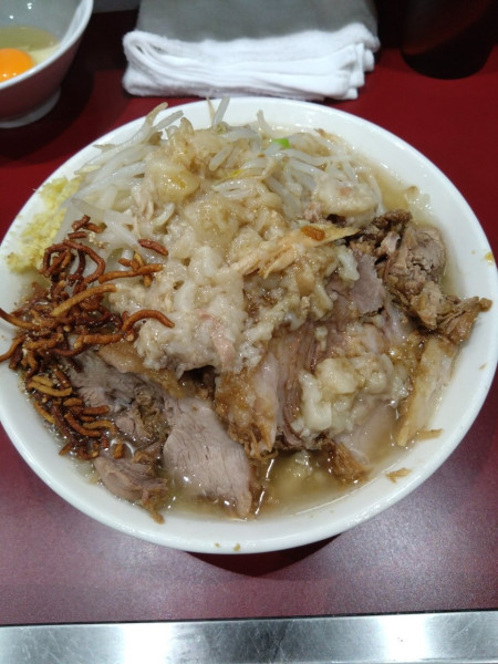 「小ラーメン（アブラマシしょうが自家製ベビースター）」@立川マシマシ 国分寺店の写真