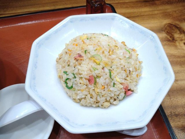 「チャーハン」@らーめん・ぎょうざ専門店 古潭 ホワイティ梅田店の写真
