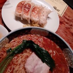 支那麺 はしご 銀座本店