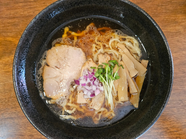「醤油らぁ麺手揉み麺」@麺処 廣木の写真