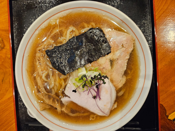「煮干中華そば」@中華そば 華煌 鶴岡店の写真