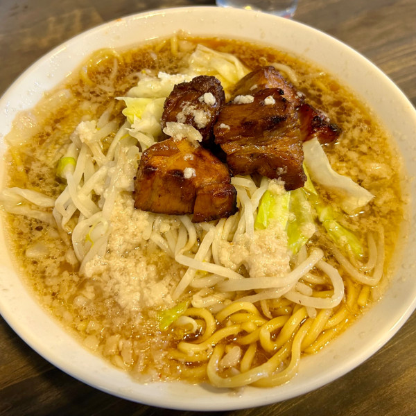 「パンチラーメン（唐辛子抜き）」@ラーメンえるびすの写真