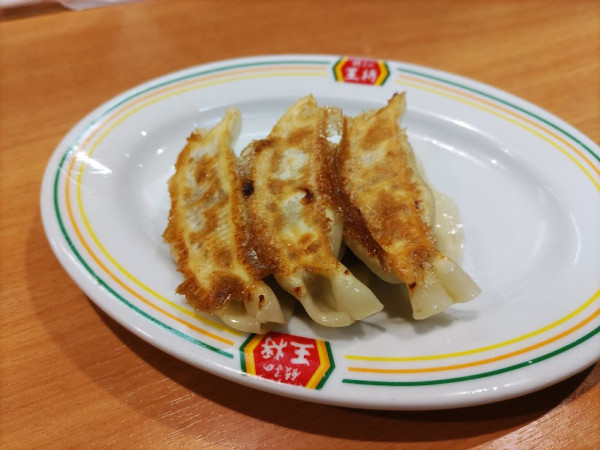 「餃子（ジャストサイズ）」@餃子の王将 国立駅南口店の写真