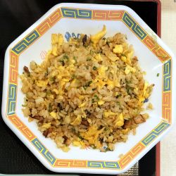 ランチセット1100円の半チャーハン