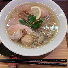 鶏と貝 MUUの写真