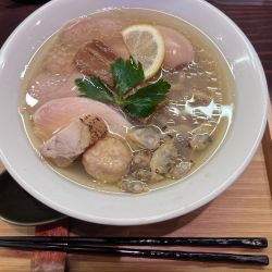 特製貝だし塩そば