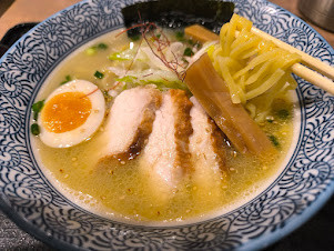「鶏白湯チャーシューそば(880)」@鶏五味 上大岡店の写真