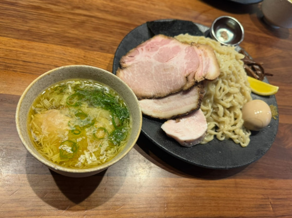 「淡麗特製つけ麺（塩）」@自家製手もみ麺 鈴ノ木の写真