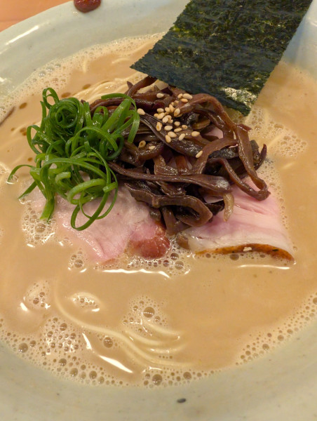 「豚骨」@シマリボンの写真