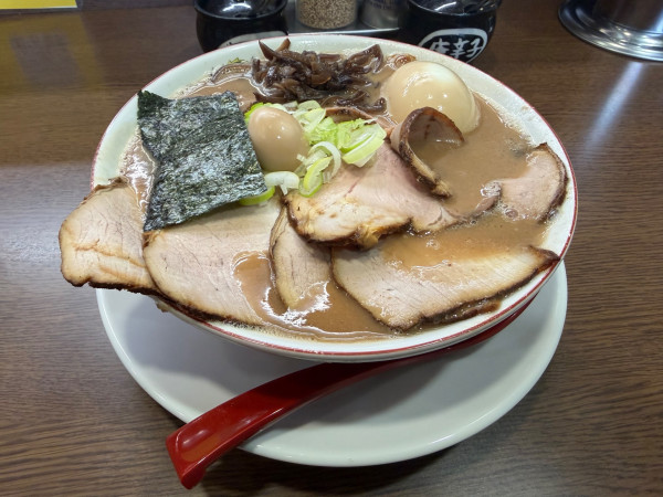 「チャーシューラーメン　➕味玉」@うまいヨ ゆうちゃんラーメンの写真