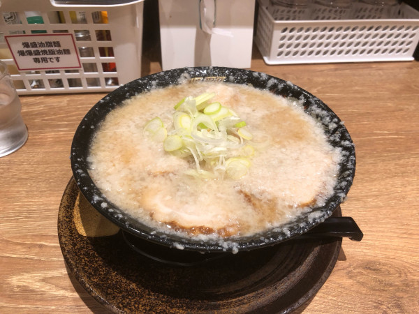 「特製らーめん(1,000円)脂多め、ニンニク無し」@らーめん 平太周 吉祥寺店の写真
