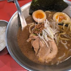 たまり醤油ラーメン＋サービス小ライス(850)