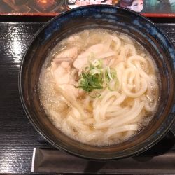 鶏だしうどん780円