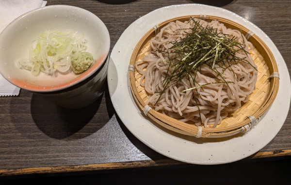 「戸隠そば」@三代目網元 魚鮮水産  新横浜店の写真