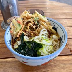 かき揚げ天そば580円