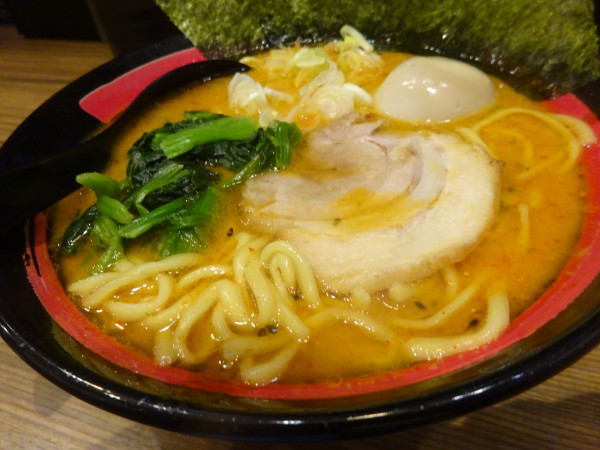 「TUKASA赤丸 979円」@横濱とんこつTUKASA 蒲田店の写真