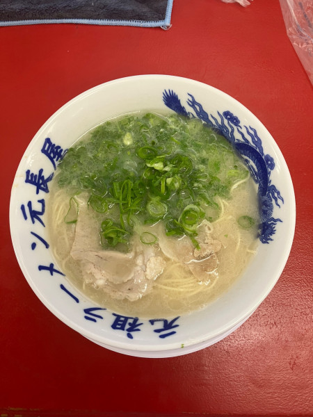 「豚骨ラーメン」@元祖ラーメン 元長屋 高砂店の写真