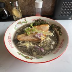 極上どろ烏賊煮干そば