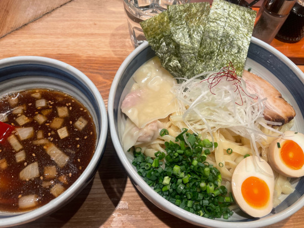 「謹製極太平打ちつけ麺」@双麺 浅草橋店の写真