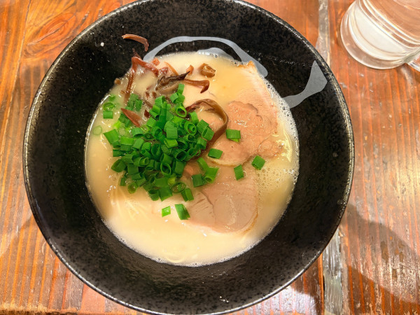 「とんこつ」@博多豚骨 ぶたギンの写真