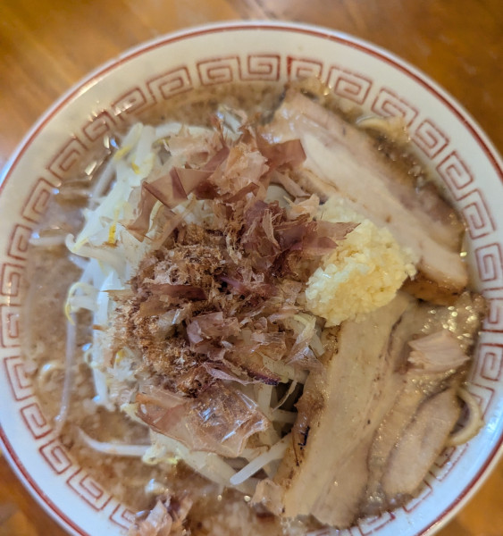 「マンモスラーメン+麺大盛」@泪橋 溝の口店の写真