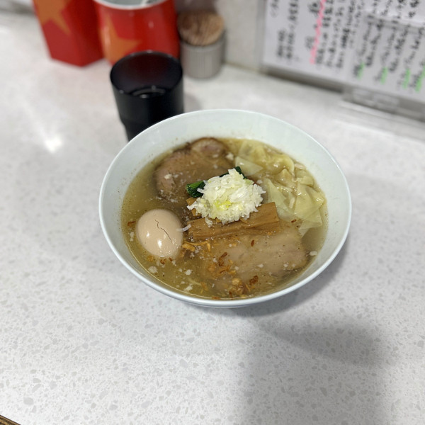 「特製塩らぁ麺」@ラーメン星印の写真