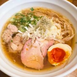 中華そば（醤油・手もみ麺）900円＋つくね2個無料クーポン