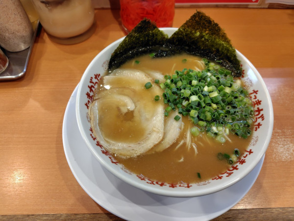 「ラーメン」@九州大分らぁめん たまがった 神奈川新町本店の写真