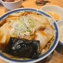 朝らー専用ワンタン中華そば(ワンタン5個入り)・朝らー専用大