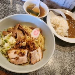 あぶら～麺　半カレーセット