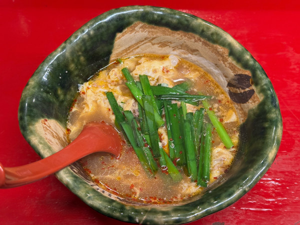 「三辛ハーフ　850円」@元祖辛麺 東風屋の写真